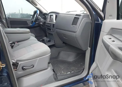 2007 Dodge Ram 1500 Slt/Trx4 Off Road/Sport z USA, uszkodzony, nr VIN 1D7HU18P47J579390